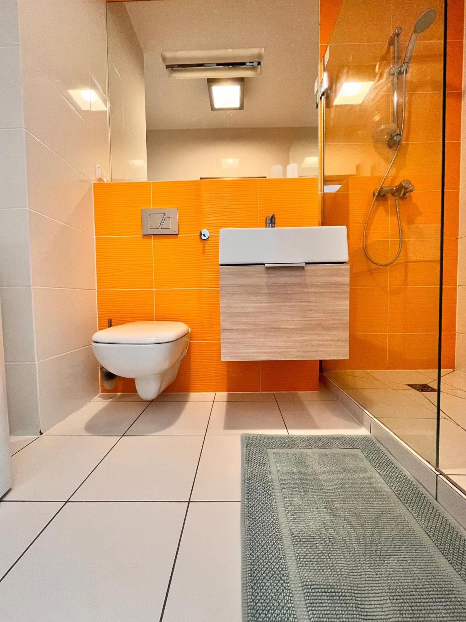 Mercury Two-Bedroom Apartment & Parking Свіноуйсьце Екстер'єр фото