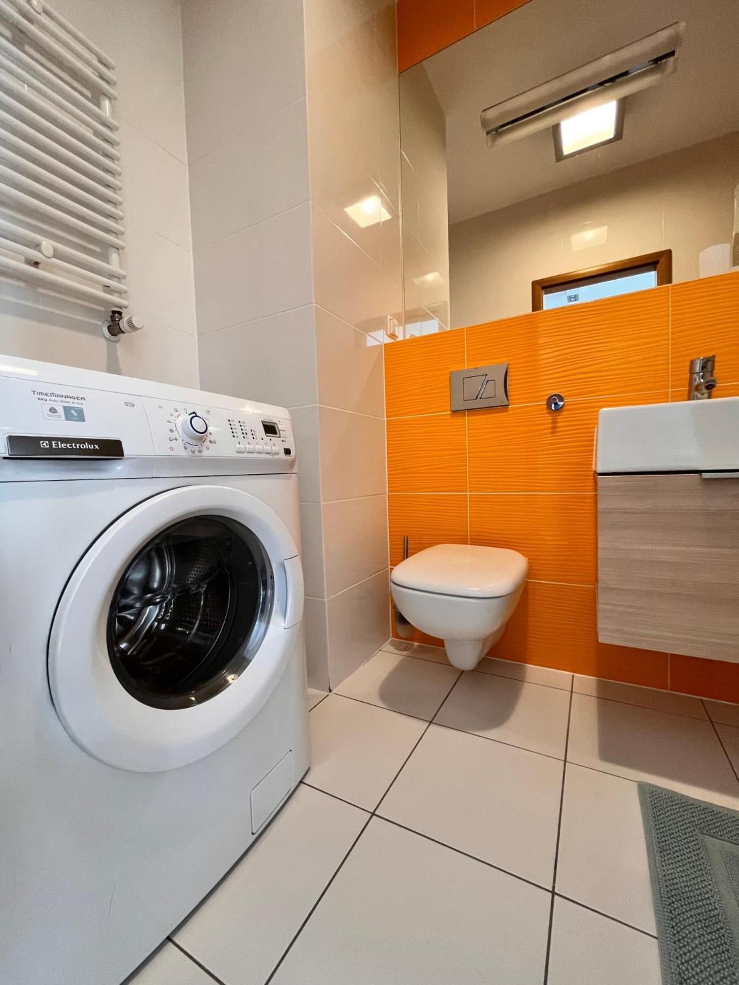 Mercury Two-Bedroom Apartment & Parking Свіноуйсьце Екстер'єр фото
